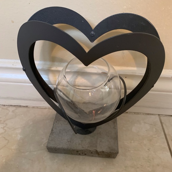Decorative Heart Vase NEW - Picture 4 of 9